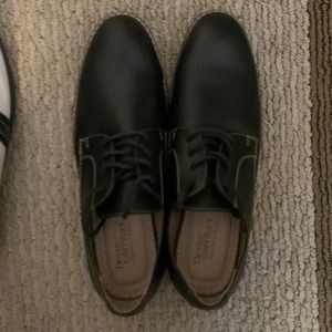 Dexter dress shoes